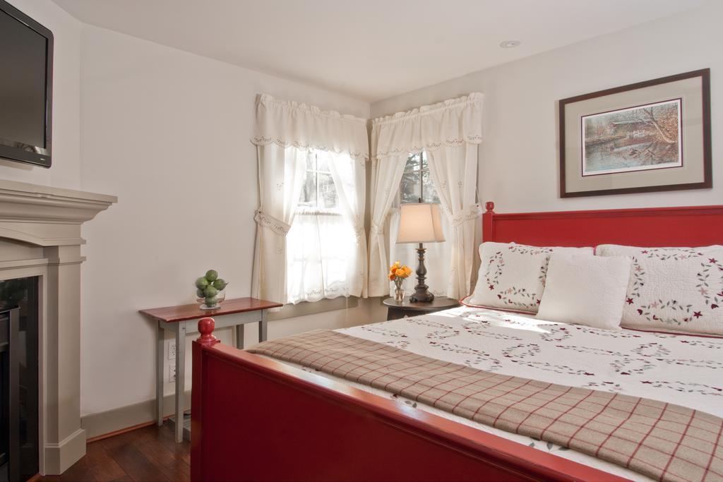 Wayside Inn Bed And Breakfast Ellicott City Εξωτερικό φωτογραφία