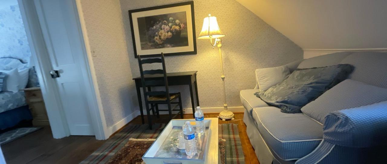 Wayside Inn Bed And Breakfast Ellicott City Εξωτερικό φωτογραφία