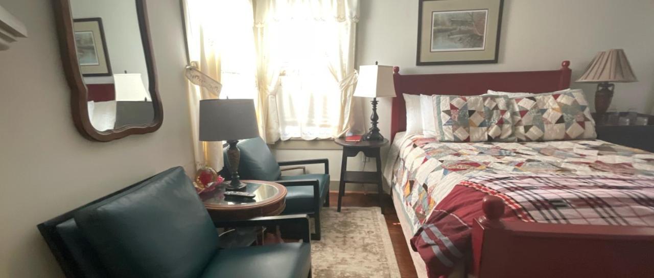 Wayside Inn Bed And Breakfast Ellicott City Εξωτερικό φωτογραφία