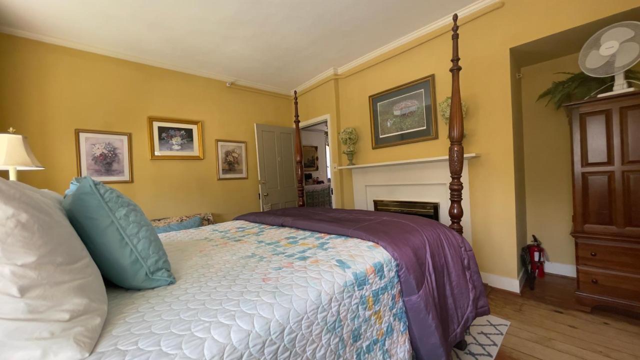Wayside Inn Bed And Breakfast Ellicott City Εξωτερικό φωτογραφία