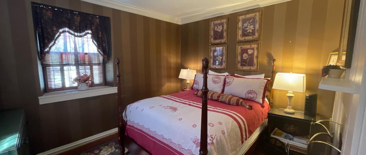 Wayside Inn Bed And Breakfast Ellicott City Εξωτερικό φωτογραφία