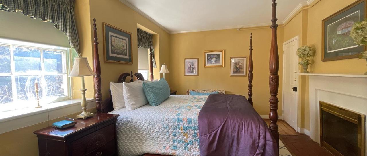 Wayside Inn Bed And Breakfast Ellicott City Εξωτερικό φωτογραφία